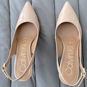 Women’s size 8.5 patent leather Calvin Klein heels